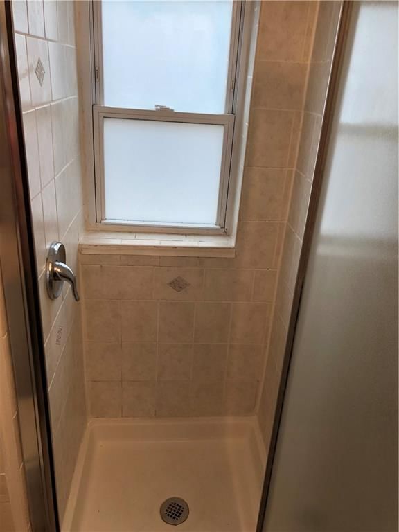 3717 Baltimore Avenue — photo 32