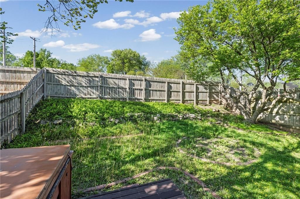 1202 NE 83rd Terrace — photo 35