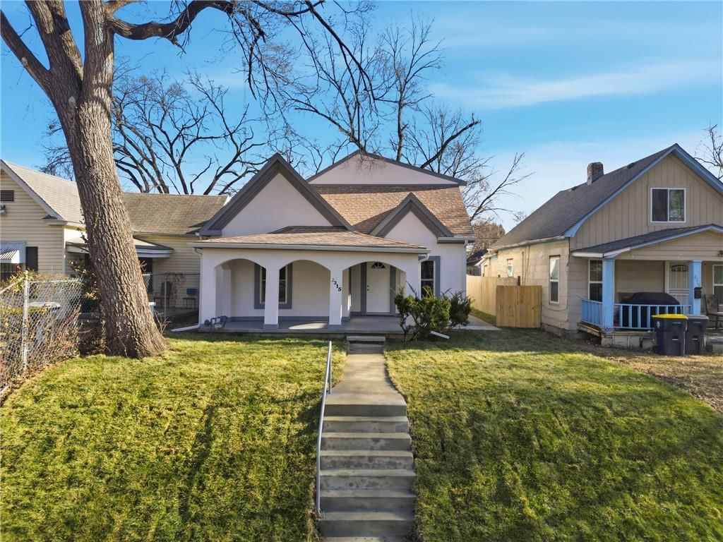 2315 Brighton Avenue — photo 2