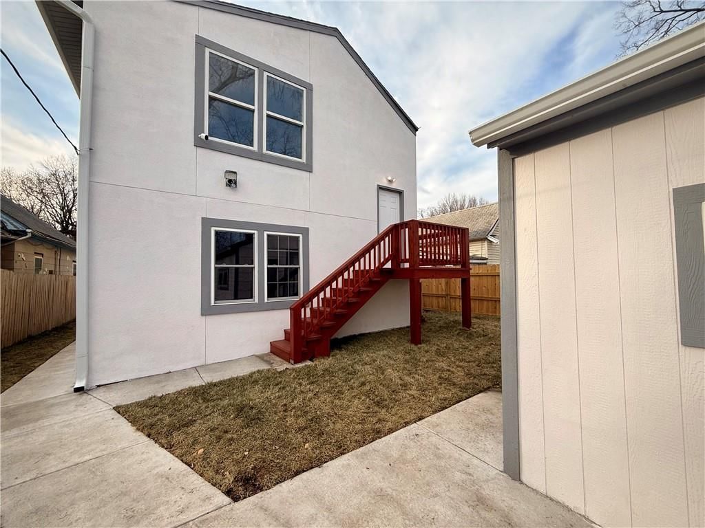 2315 Brighton Avenue — photo 8