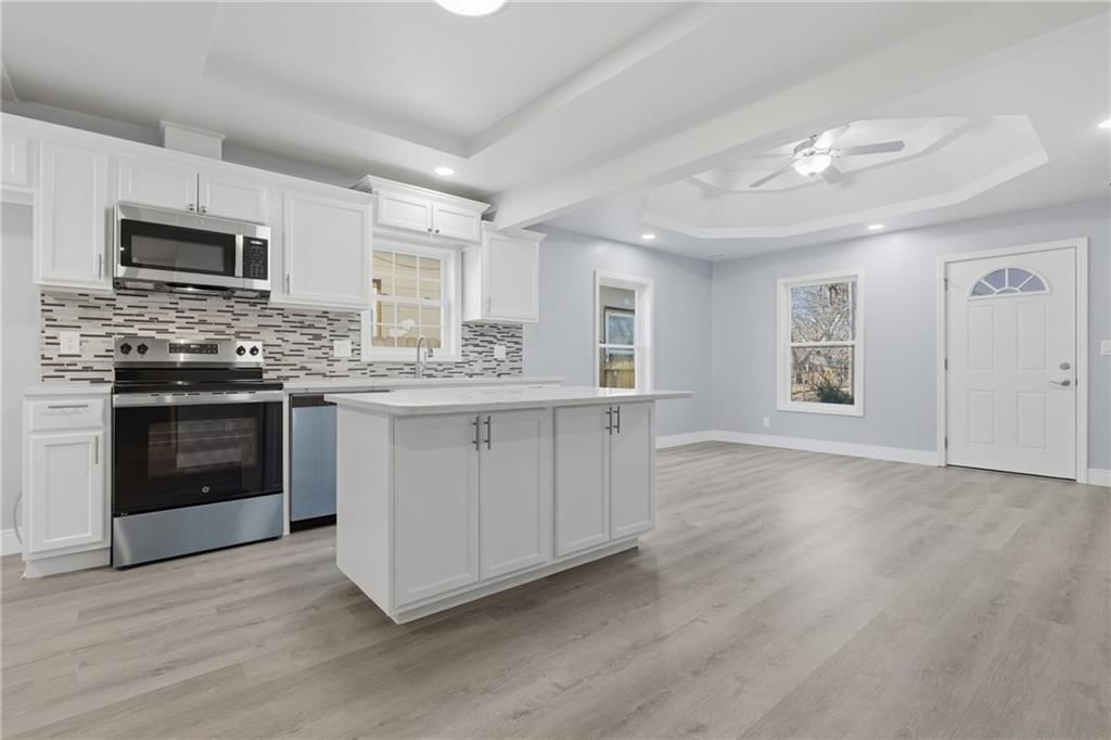2315 Brighton Avenue — photo 21