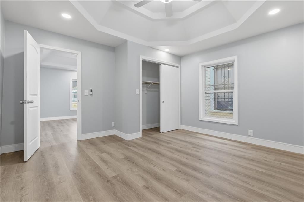 2315 Brighton Avenue — photo 37