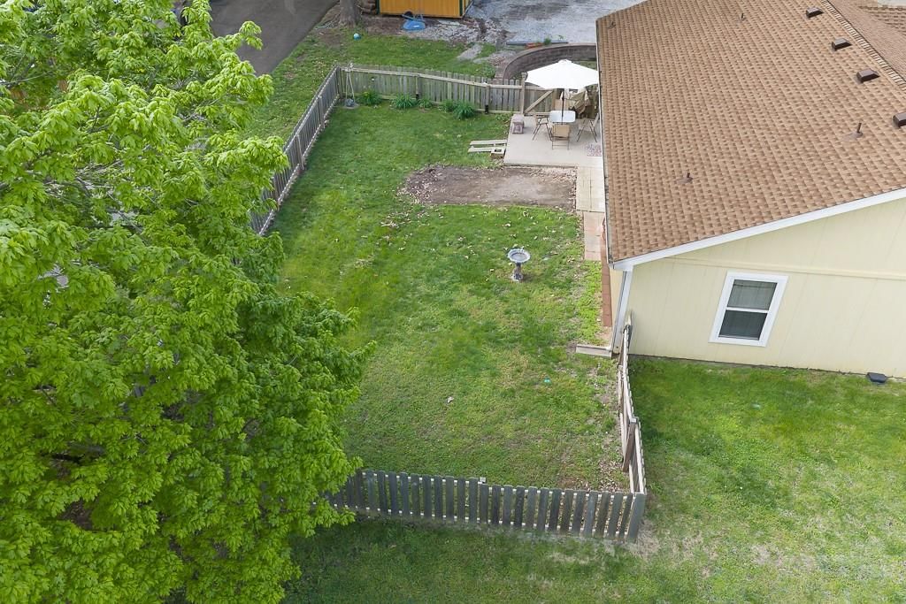 101 S Delaware Street — photo 19