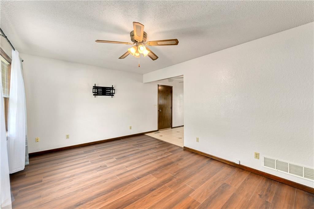 509 Sycamore Drive — photo 6