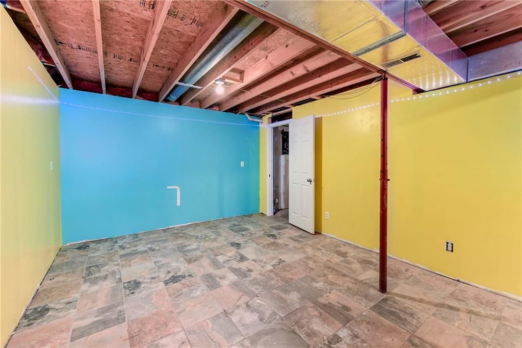 509 Sycamore Drive — photo 27