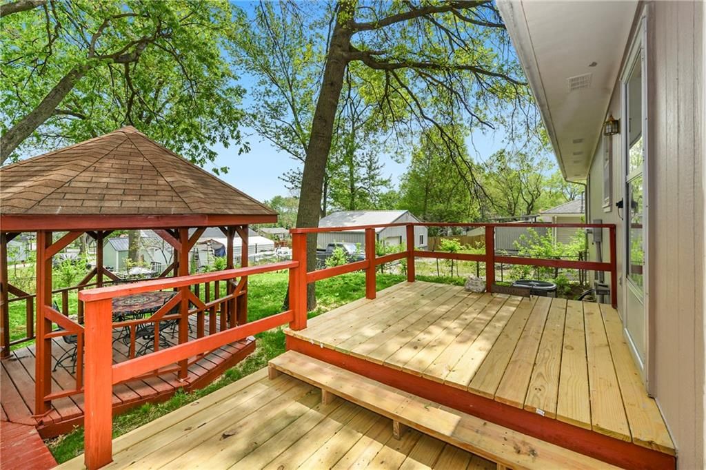 509 Sycamore Drive — photo 30