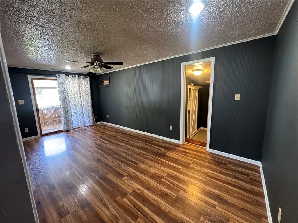489 Fieldcrest Drive — photo 6
