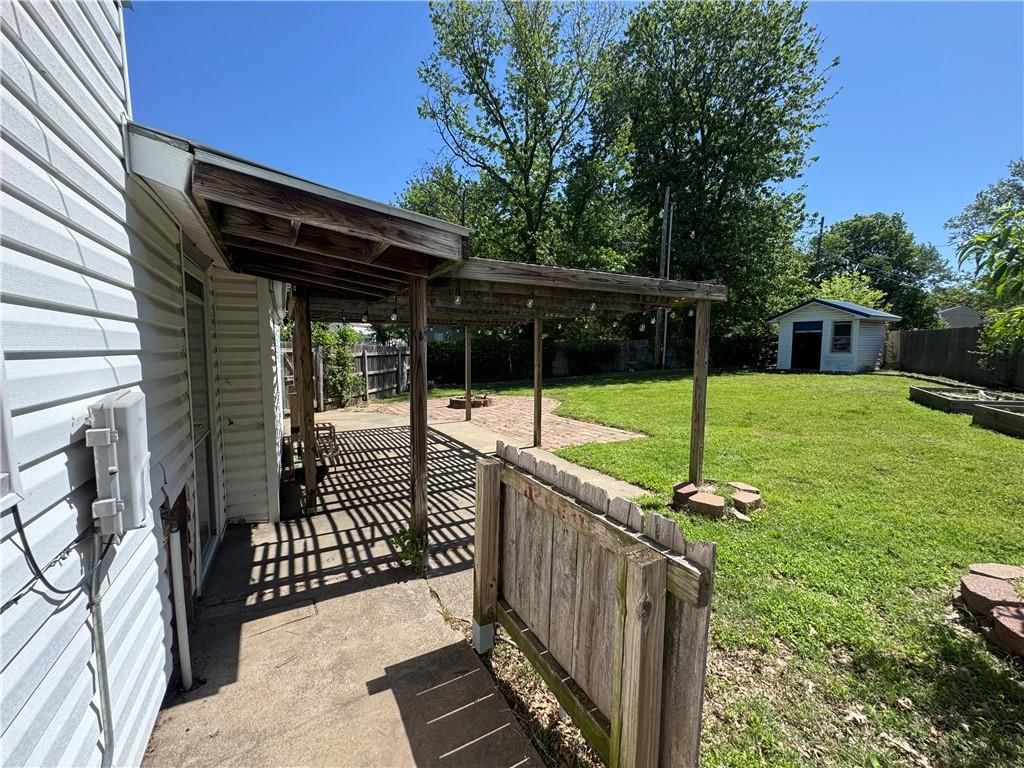 489 Fieldcrest Drive — photo 18