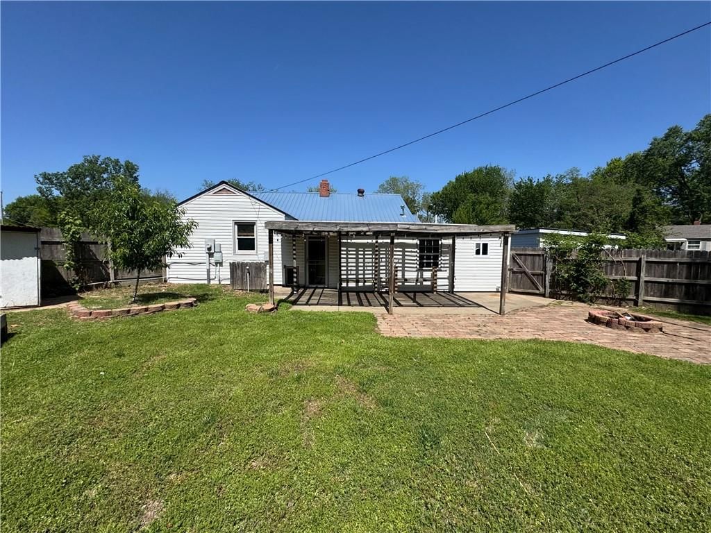489 Fieldcrest Drive — photo 22