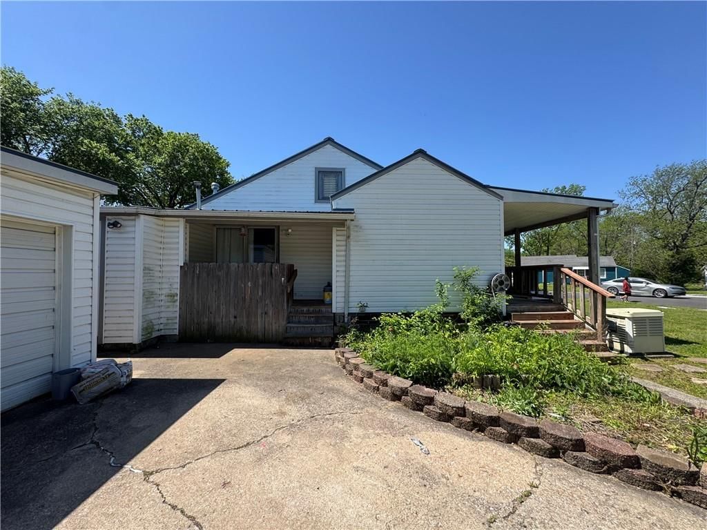 489 Fieldcrest Drive — photo 29