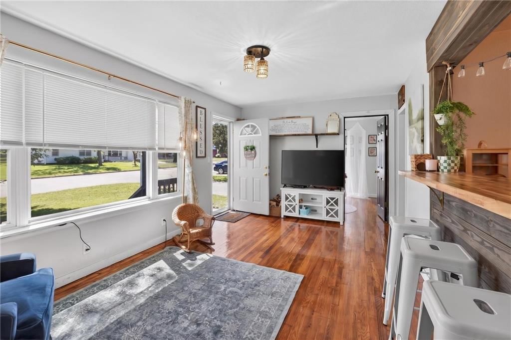 429 N Prewitt Street — photo 3