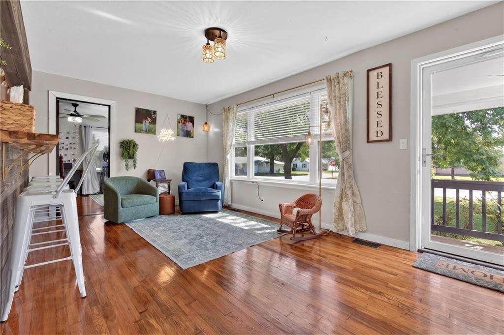 429 N Prewitt Street — photo 4