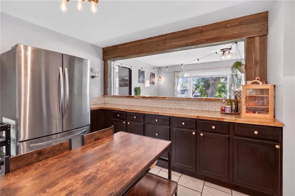 429 N Prewitt Street — photo 10