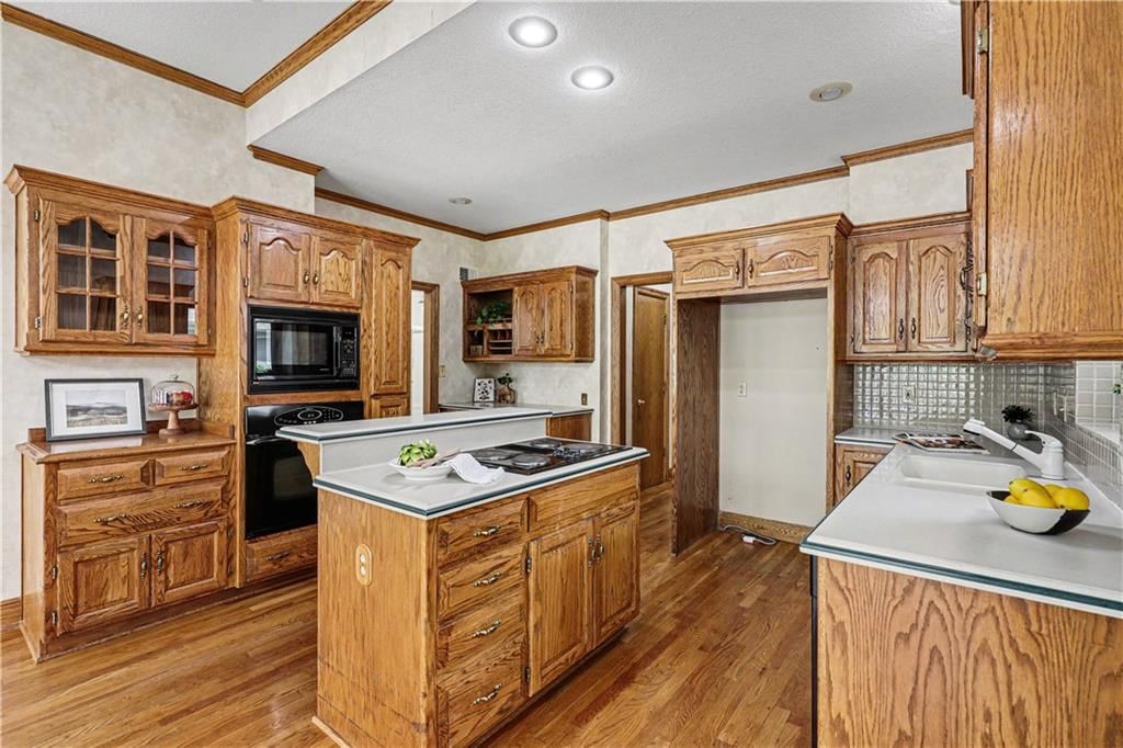 12623 Cedar Street — photo 18