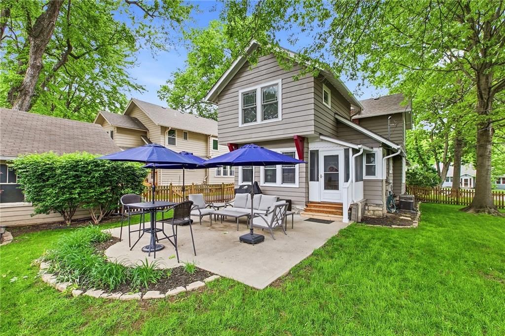 7408 Belleview Avenue — photo 31