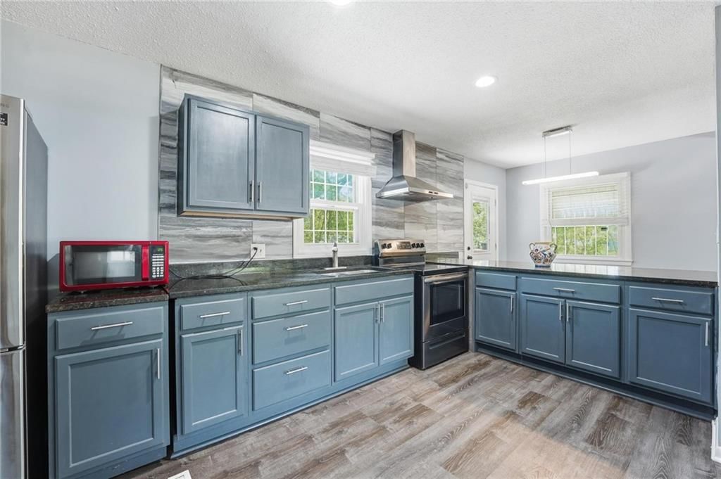 9005 Blue Ridge Boulevard — photo 11