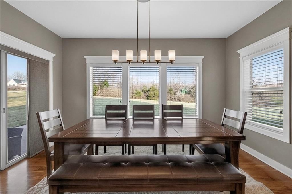 10509 N Hedges Avenue — photo 14