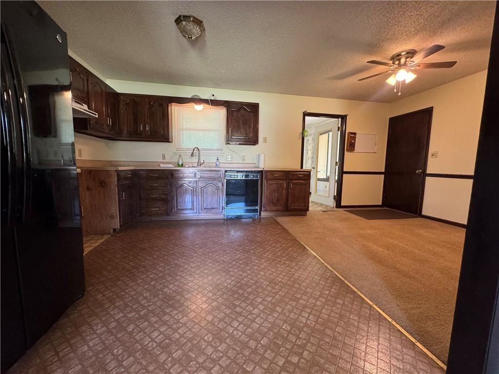 808 S Hugh Street — photo 11
