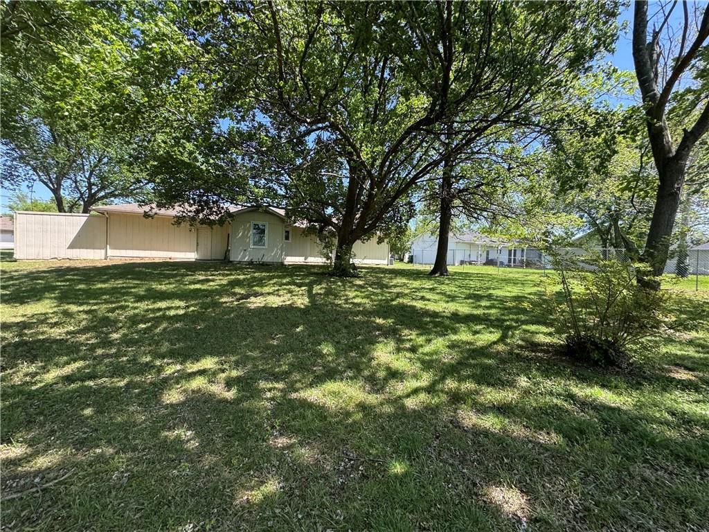 808 S Hugh Street — photo 24