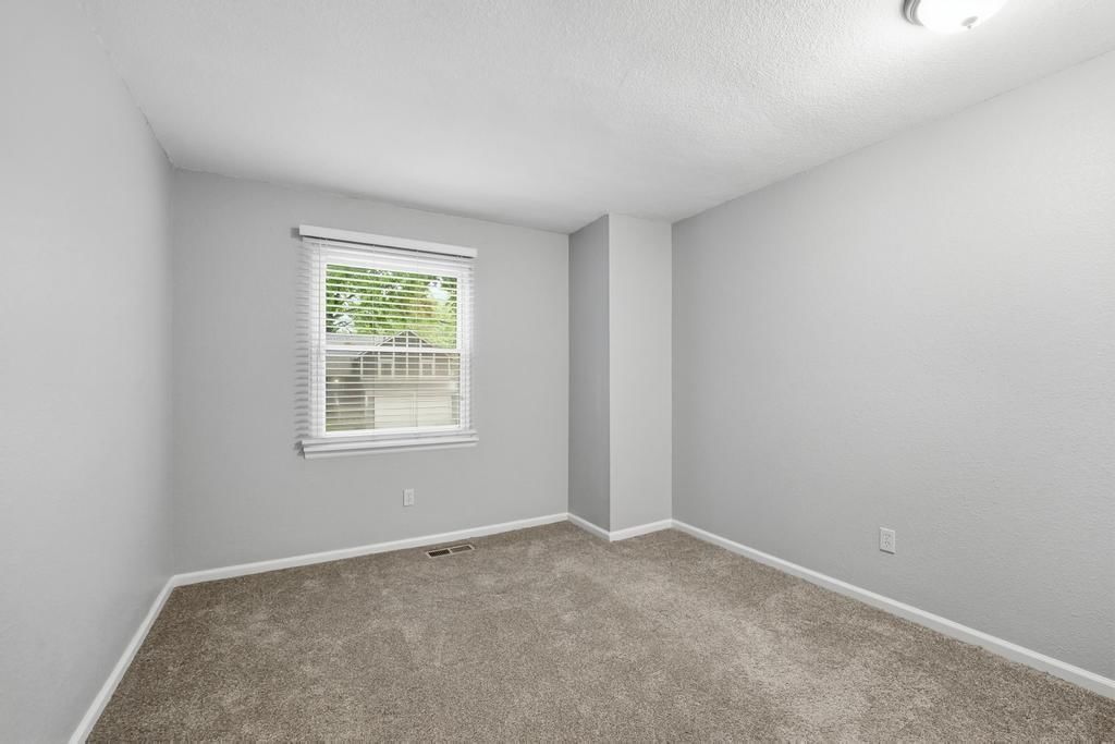 16308 W 125 Terrace — photo 24