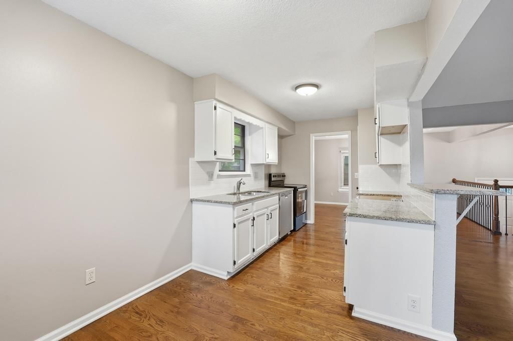 16308 W 125 Terrace — photo 34