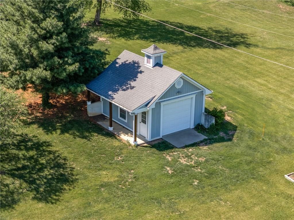 928 E 1279 Road — photo 8