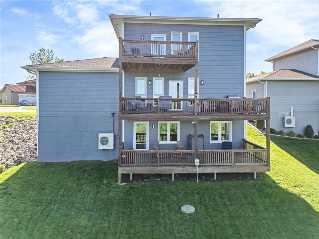 3728 Thompson Circle — photo 2