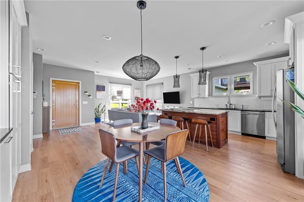 3728 Thompson Circle — photo 8