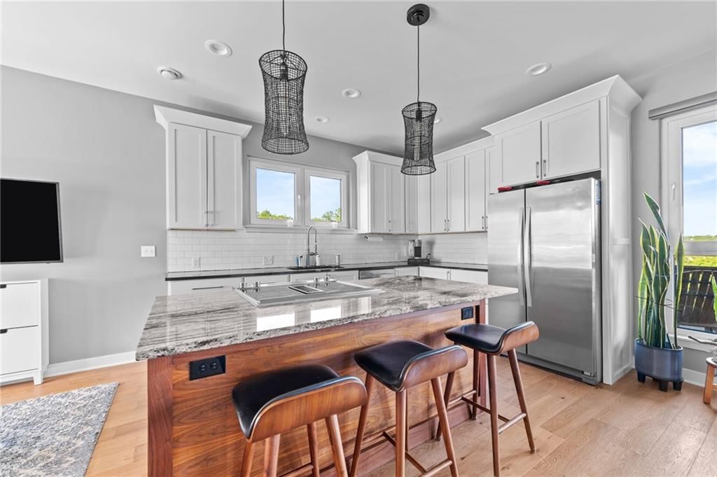 3728 Thompson Circle — photo 9