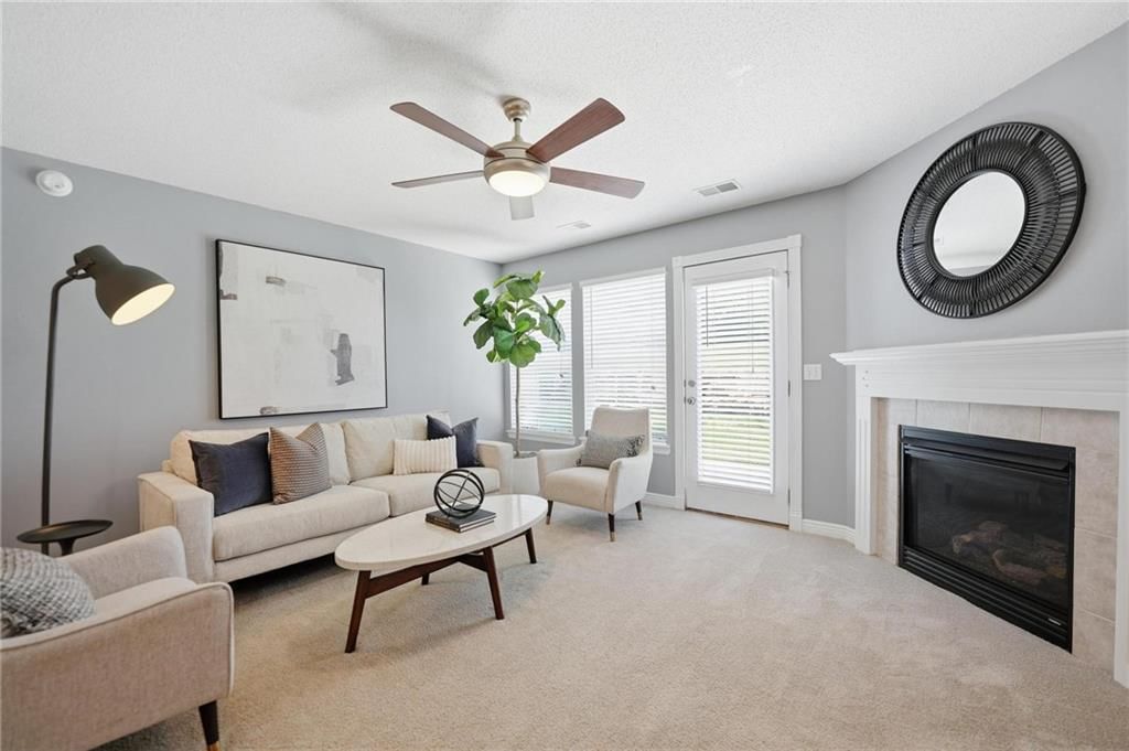 8335 N Kensington Avenue — photo 7