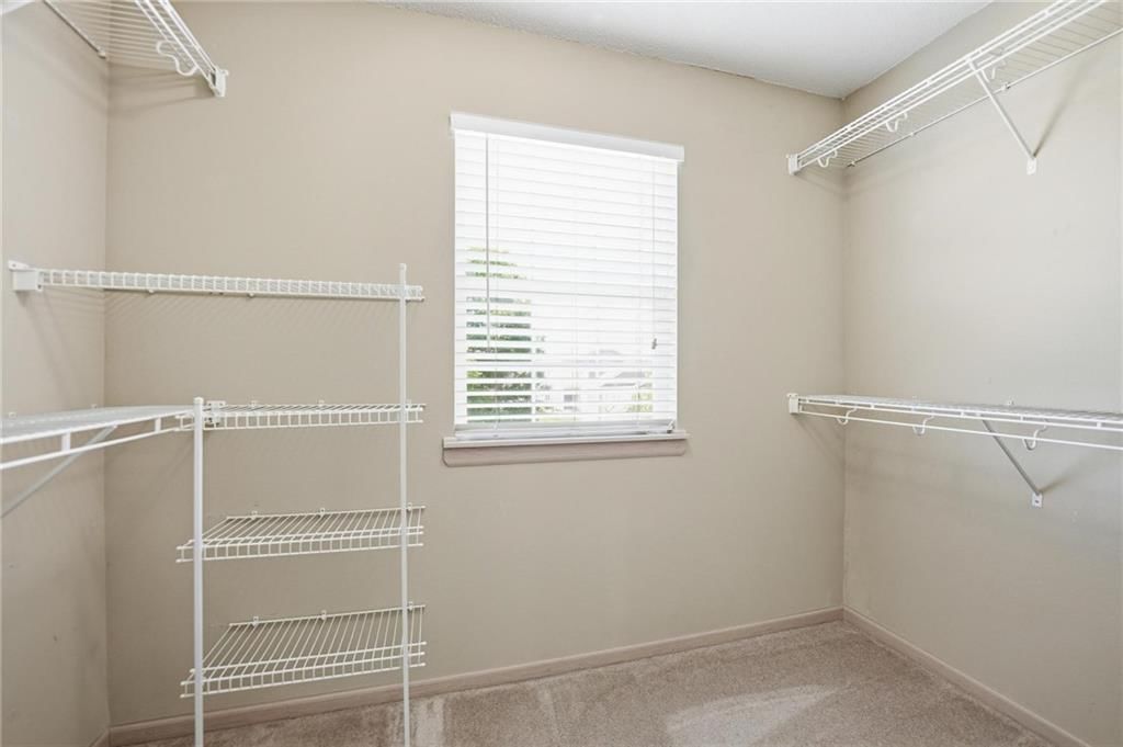 8335 N Kensington Avenue — photo 17