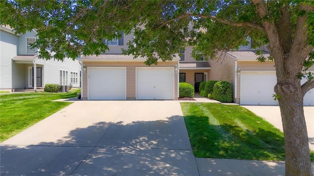 8335 N Kensington Avenue — photo 28