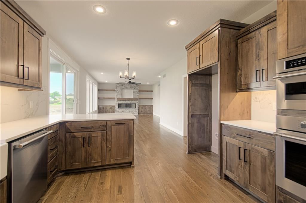 2344 Foxtail Drive — photo 12