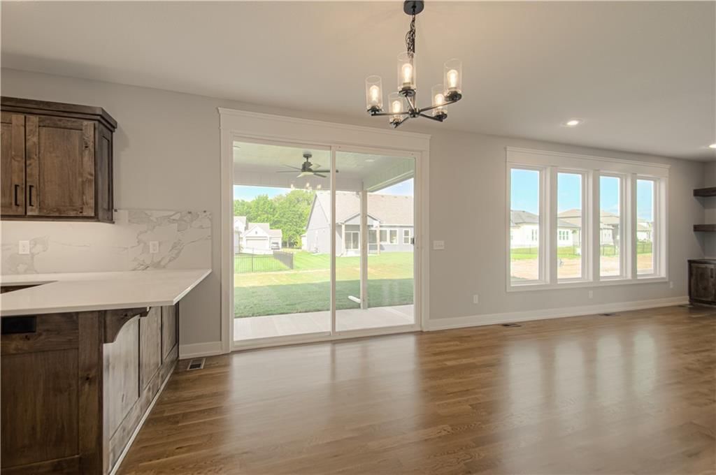 2344 Foxtail Drive — photo 13