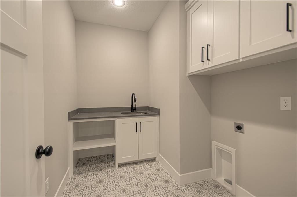 2344 Foxtail Drive — photo 16