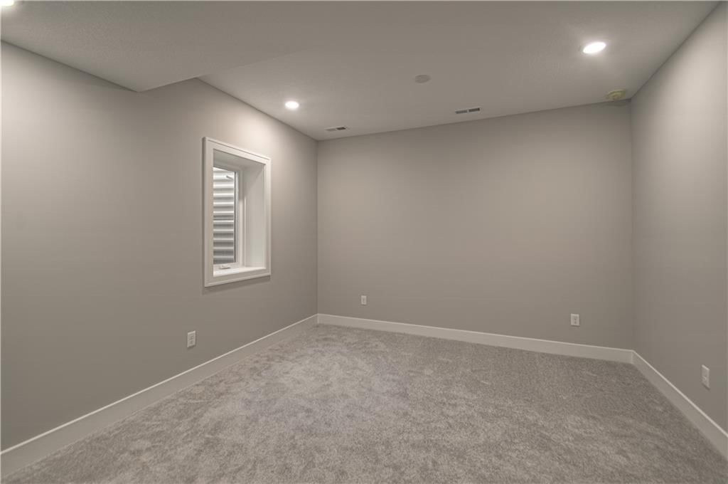 2344 Foxtail Drive — photo 40