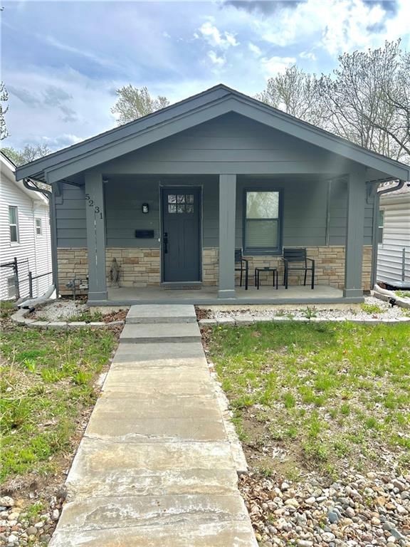 5231 Gladstone Boulevard — photo 1