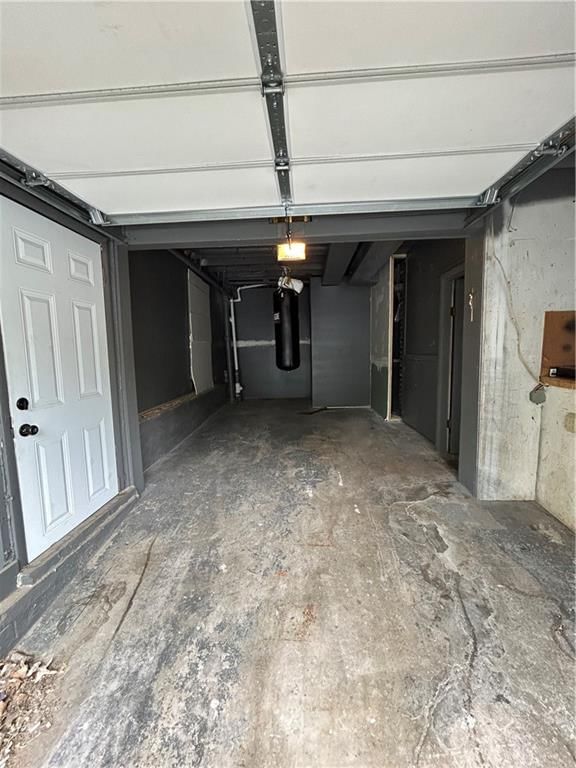 5231 Gladstone Boulevard — photo 10