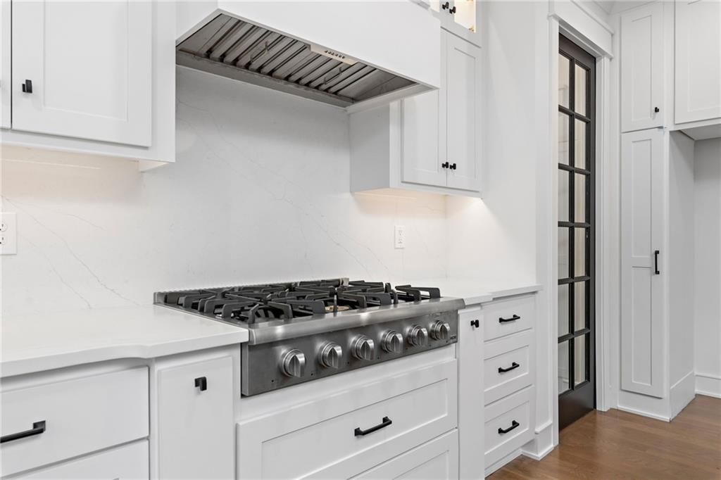 4620 W 70th Terrace — photo 13