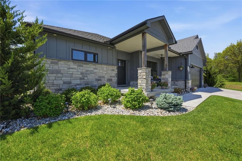 13 Tahoma Ridge — photo 2