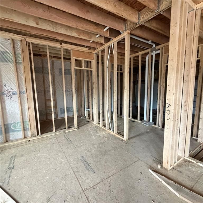 2340 Foxtail Drive — photo 3