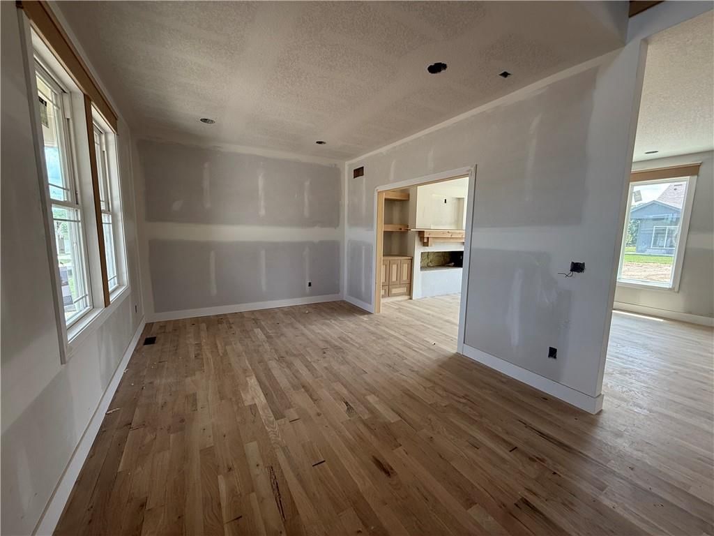 2340 Foxtail Drive — photo 14