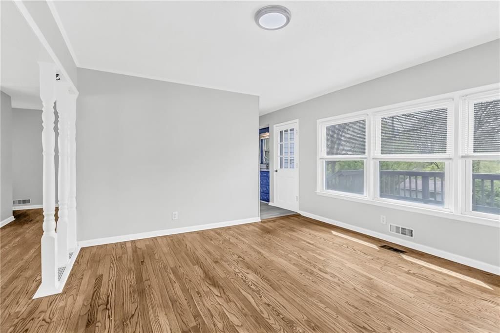 7220 NW Coronado Street — photo 5