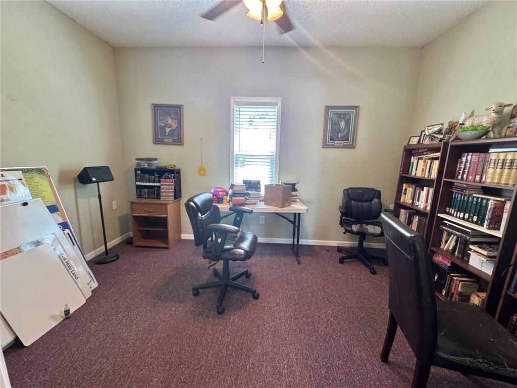 480 SE DD Highway — photo 11