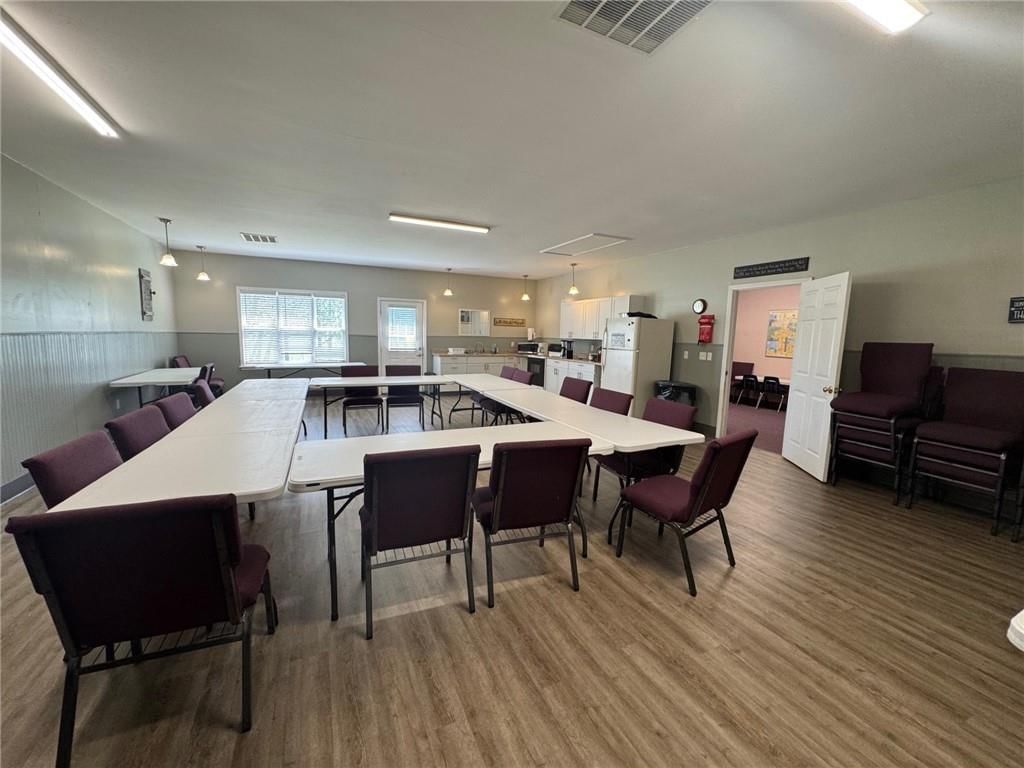 480 SE DD Highway — photo 21