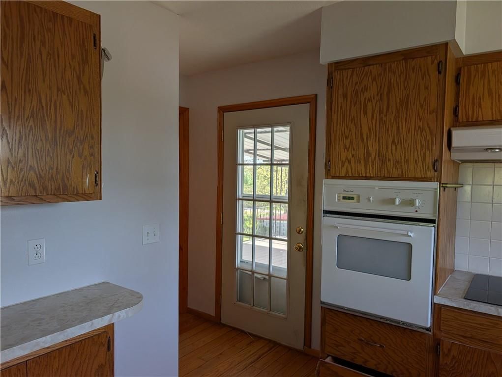 508 S Lyon Street — photo 3