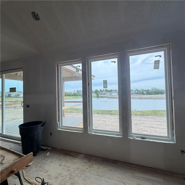 2351 Foxtail Drive — photo 3