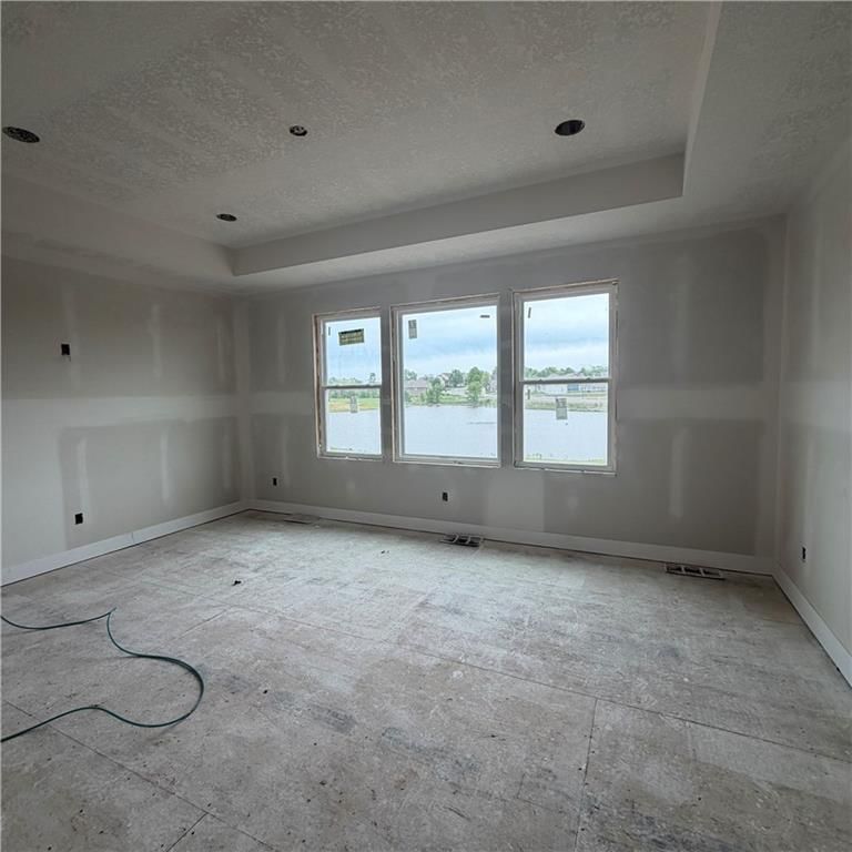2351 Foxtail Drive — photo 12