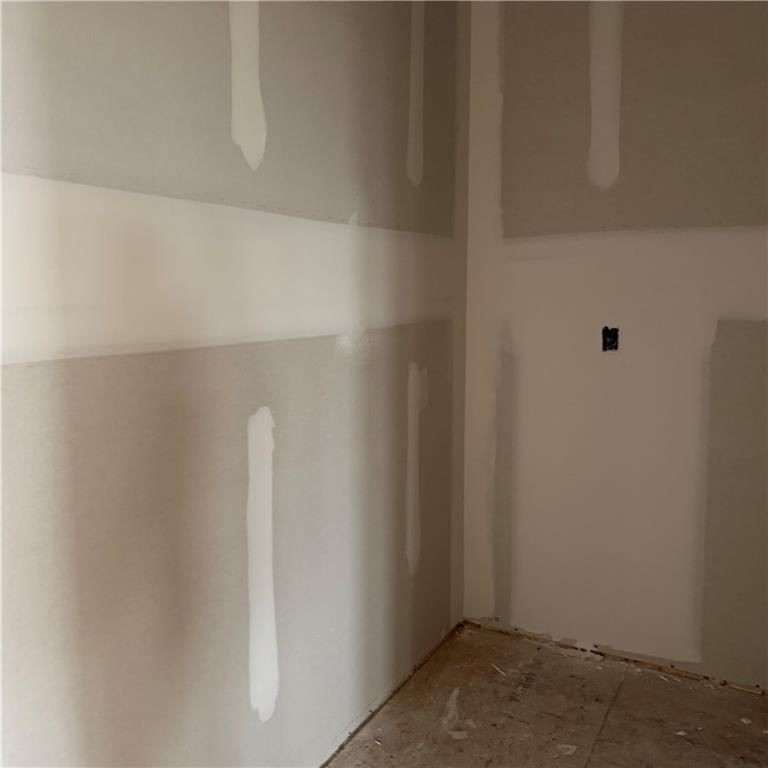 2347 Foxtail Drive — photo 11