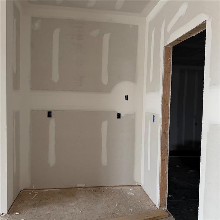 2347 Foxtail Drive — photo 12